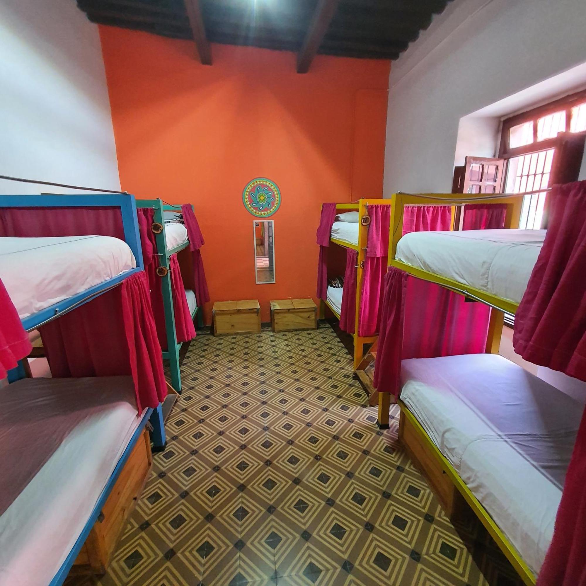 סן לואיס פוטוסי Sukha Hostel San Luis חדר תמונה